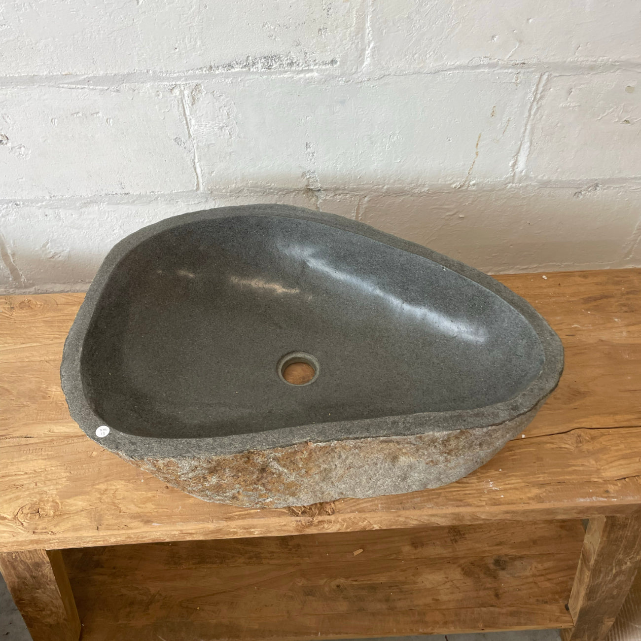 River stone basin – 60 x 42 x 15cm – Paradise Living Co.