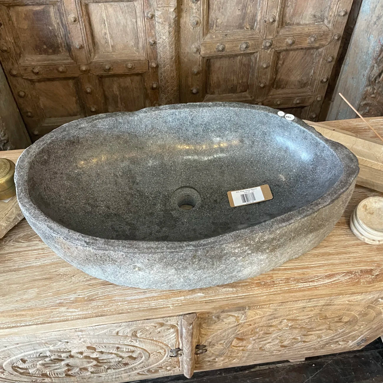 River stone basin – 63.5 x 36 x 18cm – Paradise Living Co.
