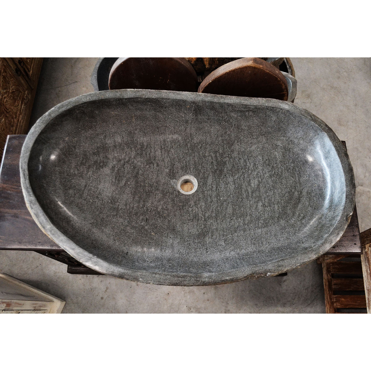 River stone basin – 100 x 60 x 15cm – Paradise Living Co.
