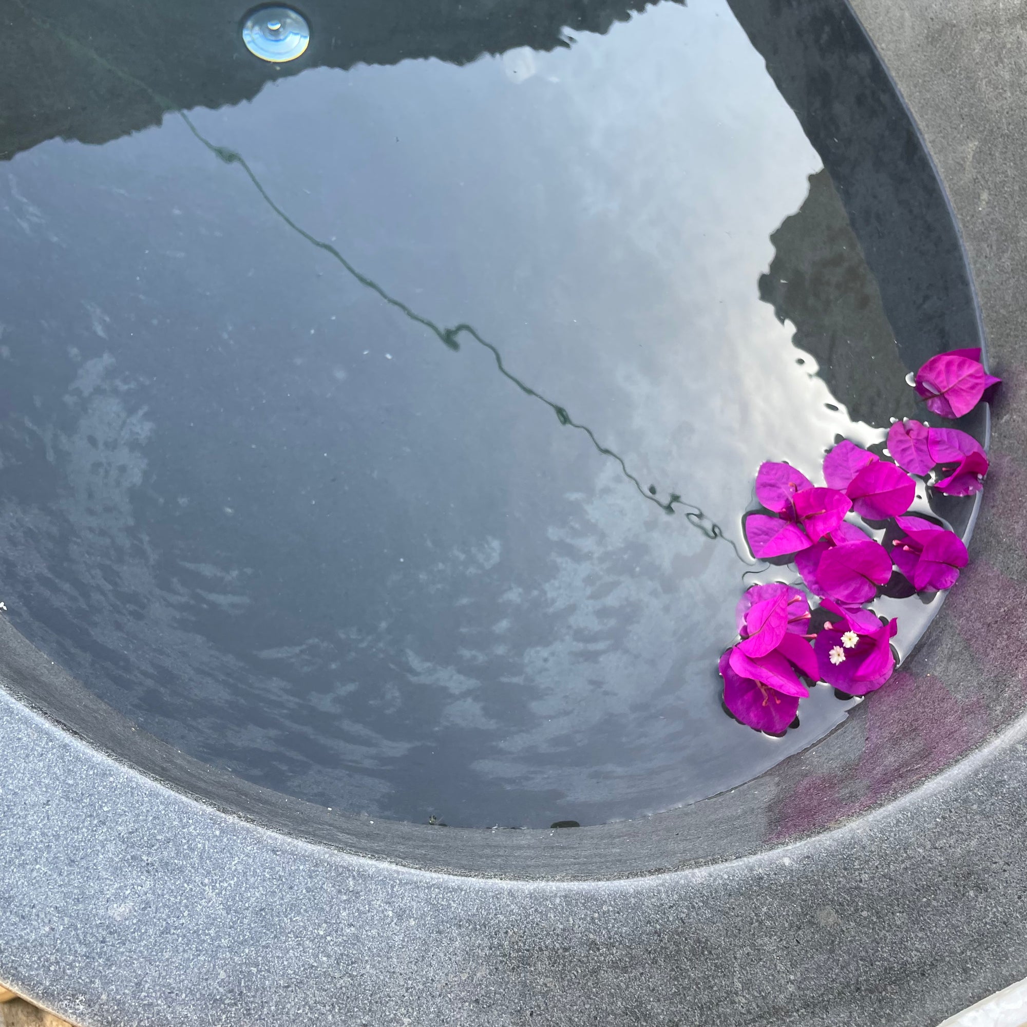 Oval Full Polished Natural Stone Bath | Made to Order