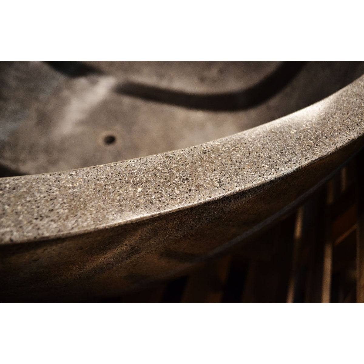 Freestanding Round Terrazzo Stone Bath 1200mm – Concrete Grey | Handmade