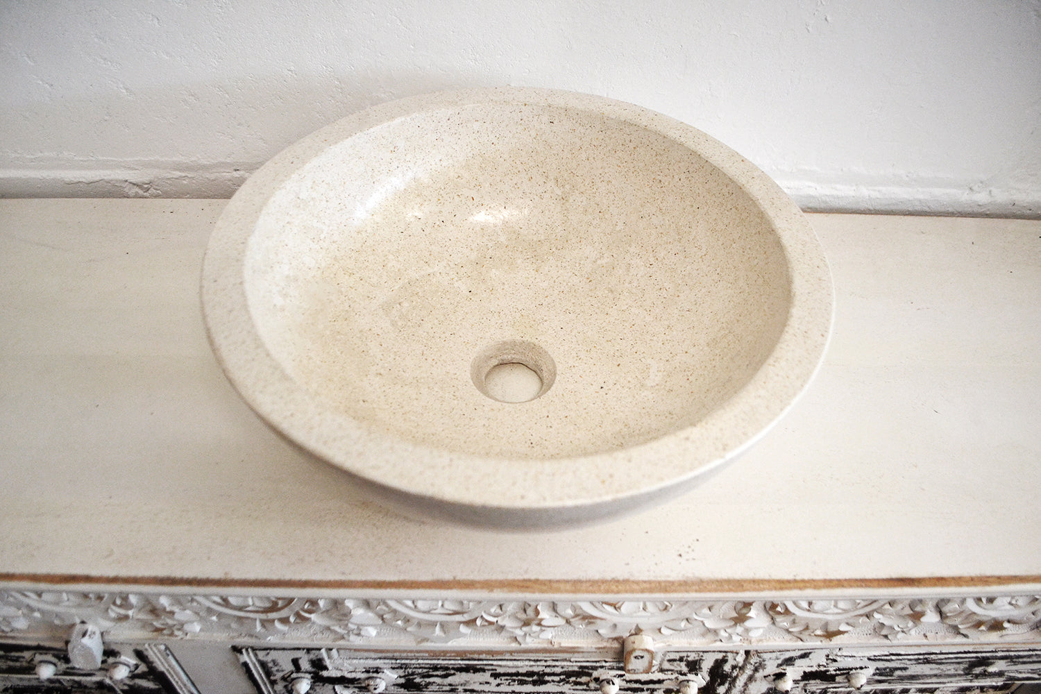 Concrete terrazzo stone basin – round – 40 x 40 x 15 x 3.5cm – Paradise Living Co.